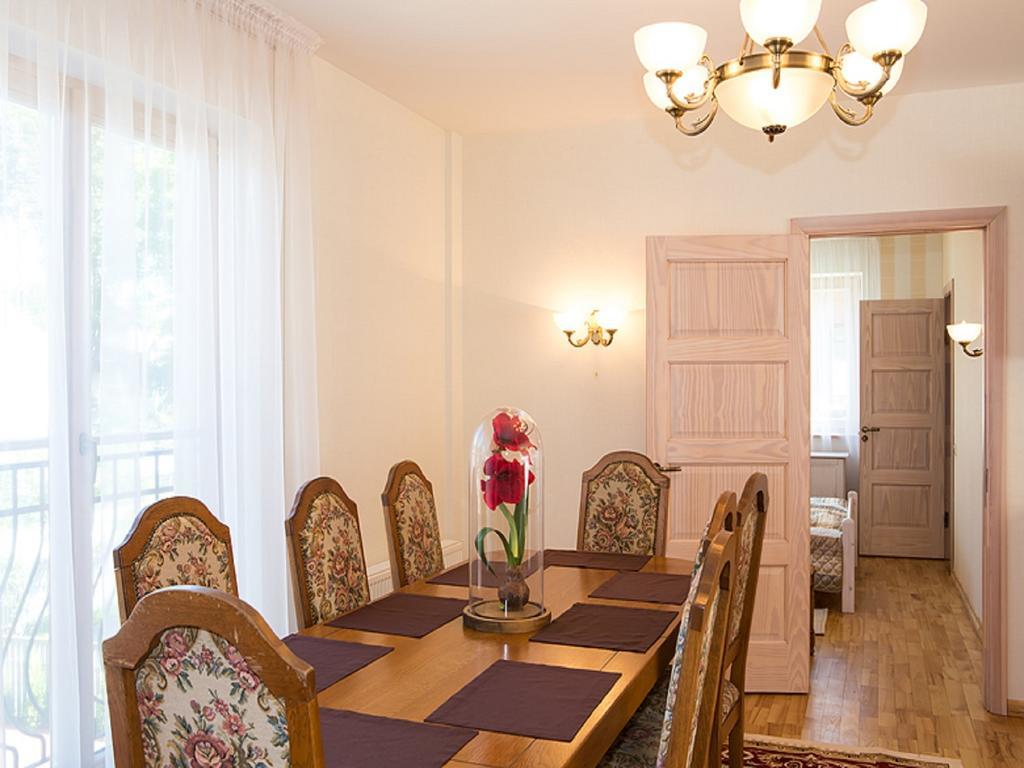 Aparte Lux Jūrkalne Rum bild