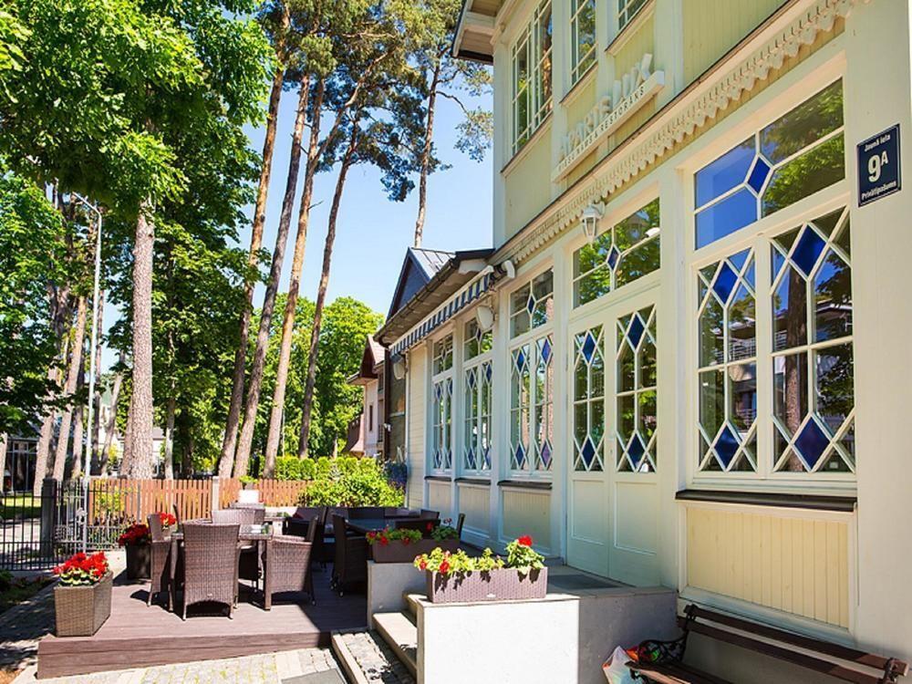 Aparte Lux Jūrkalne Exteriör bild